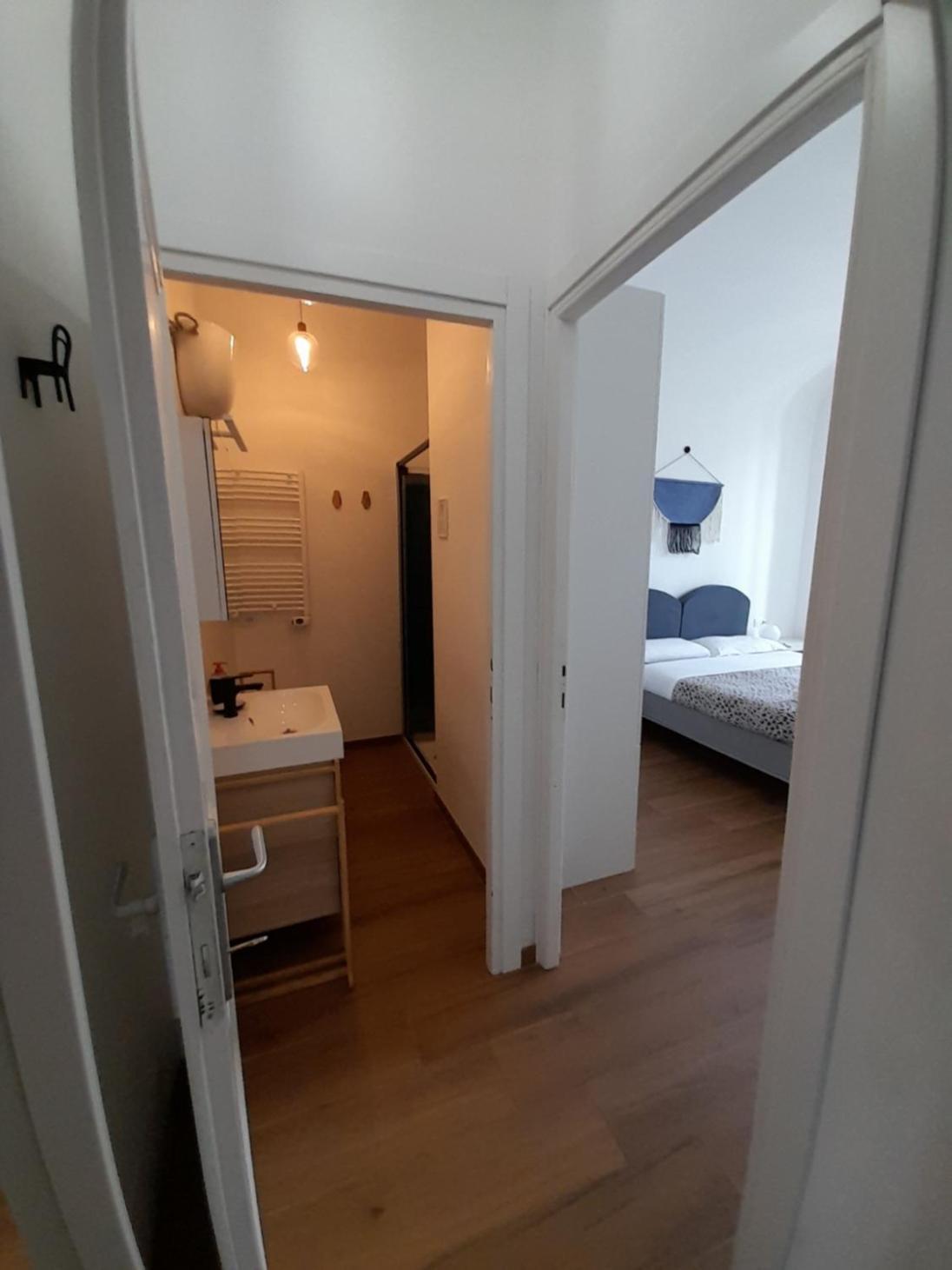 Apartment Acche *